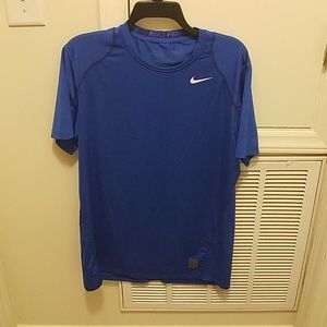 EUC Large Nike Pro dri fit fitted shirt